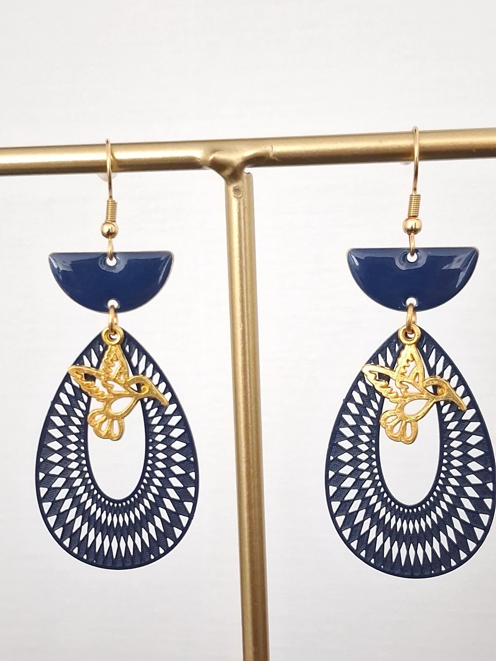 Earrings – photo 2